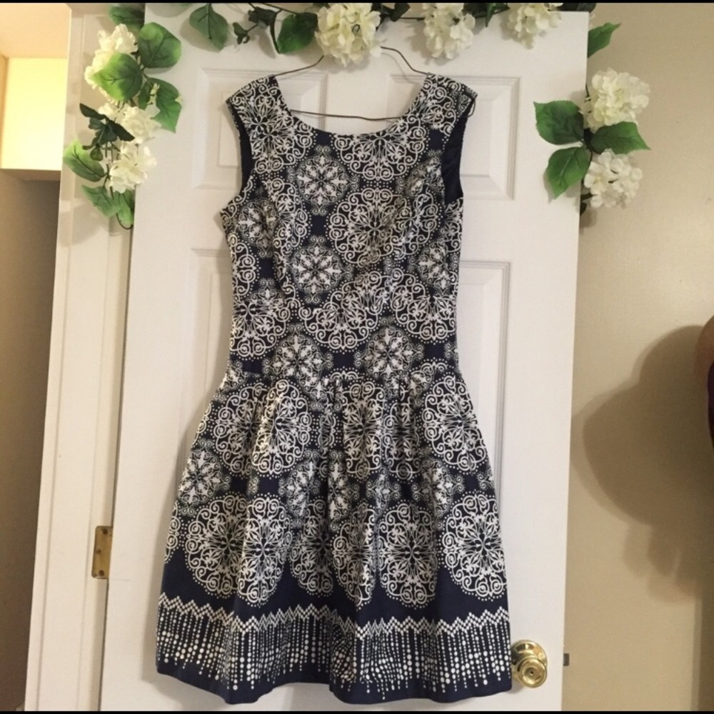 🎉Sale🎉 Fit n Flare Dress